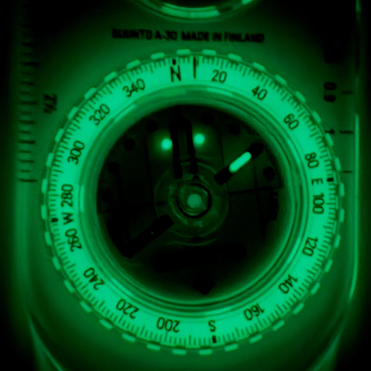 A-30L Woodsman Baseplate Compass – The Compass Store